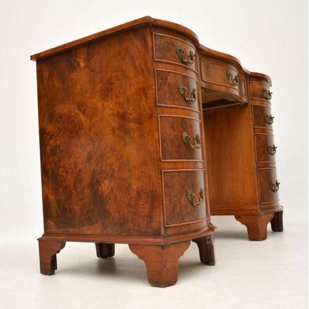 Antiker englischer Schreibtisch Nussbaum ca 1930