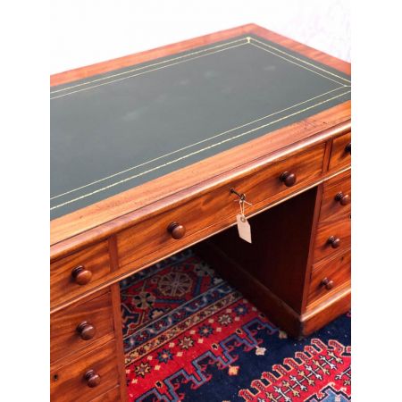 Viktorianischer antiker Schreibtisch Mahagoni englisch ca 1850