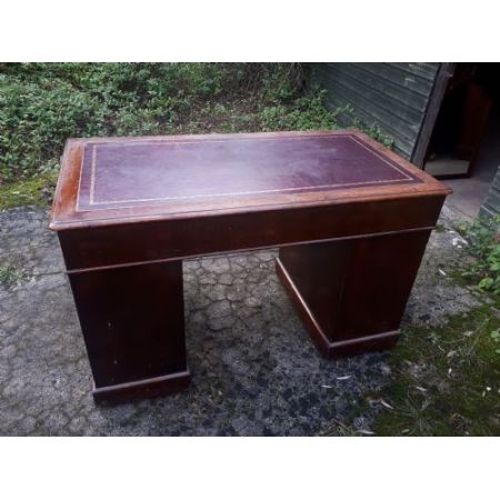 Antiker englischer Mahagoni Schreibtisch ca 1850