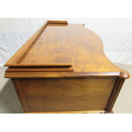 Antiker britischer Nussbaum Schreibtisch englisch ca 1920