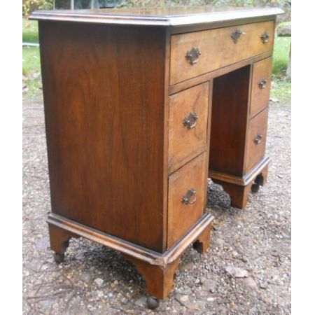 Antiker georgianischer Nussbaum Damen Schreibtisch englisch ca 1900