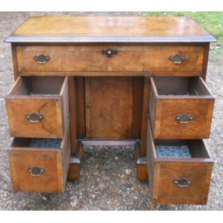 Antiker georgianischer Nussbaum Damen Schreibtisch englisch ca 1900