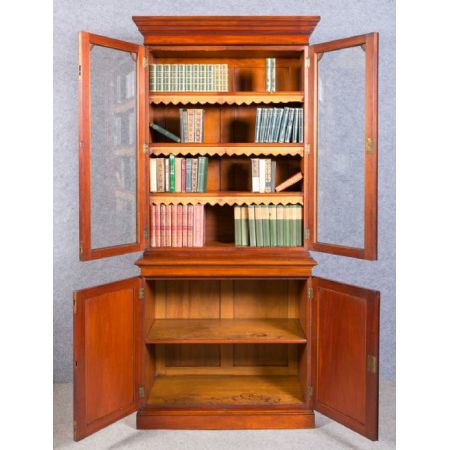 Viktorianischer britischer Mahagoni Bücherschrank antik ca 1870