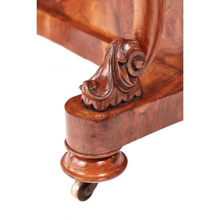 Viktorianischer britischer Davenport Schreibtisch Nussbaum antik ca 1850