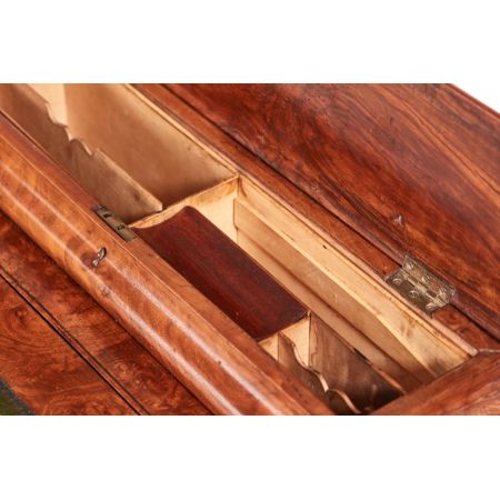 Viktorianischer britischer Davenport Schreibtisch Nussbaum antik ca 1850