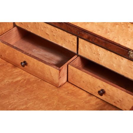 Viktorianischer britischer Davenport Schreibtisch Nussbaum antik ca 1850