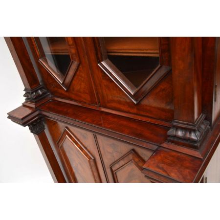 Antiker englischer Mahagoni Bücherschrank ca 1830