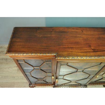 Antiker britischer Mahagoni Bücherschrank Vitrine ca 1920