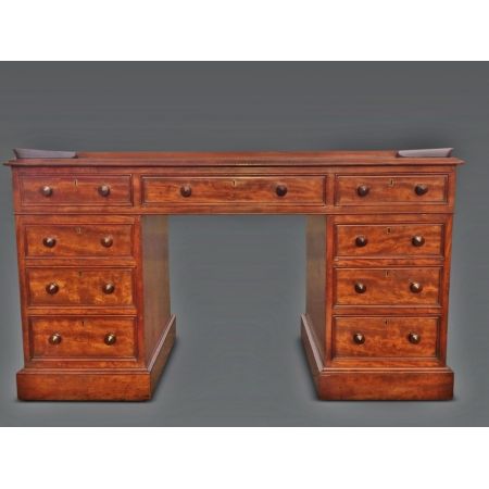 Antiker britischer Mahagoni Schreibtisch ca 1860