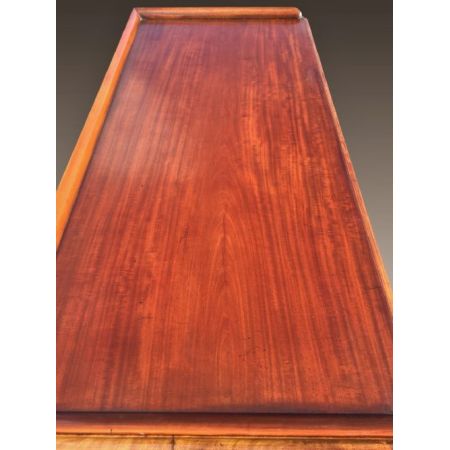 Antiker britischer Mahagoni Schreibtisch ca 1860