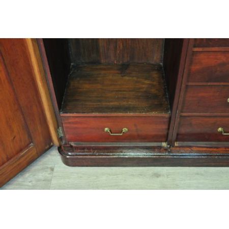 Viktorianischer antiker Mahagoni Kleiderschrank britisch ca 1850