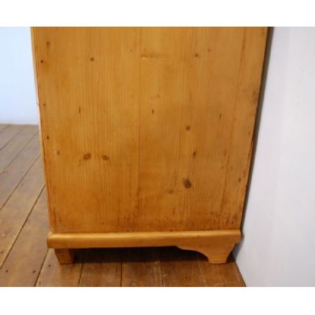 Antikes britisches Landhaus Weichholz Sideboard Kiefern ca 1870