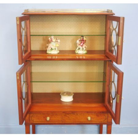 Edwardianische britische Mahagoni Vitrine antik ca 1900