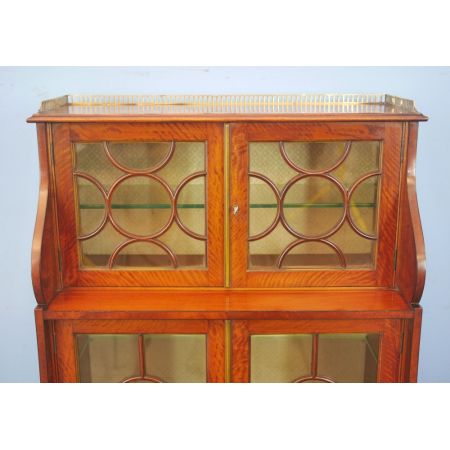 Edwardianische britische Mahagoni Vitrine antik ca 1900