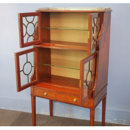 Edwardianische britische Mahagoni Vitrine antik ca 1900