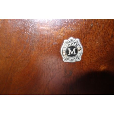 Antike britische Nussbaum Kommode ca 1930