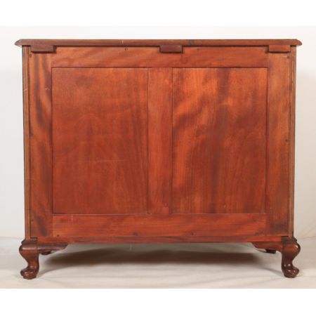 Antike britische Queen Anne Kommode Nussbaum ca 1920