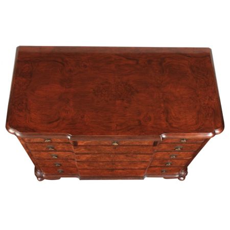 Antike britische Queen Anne Kommode Nussbaum ca 1920