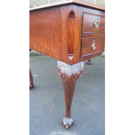Antiker britischer Mahagoni Schreibtisch ca 1900