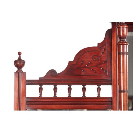 Viktorianisches britisches Nussbaum Sideboard antik ca 1880