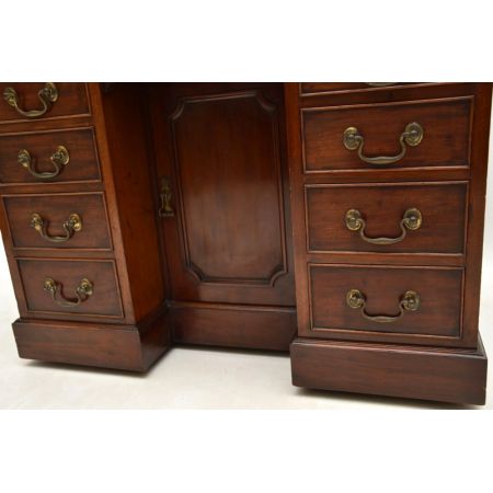 Antiker britischer Mahagoni Schreibtisch ca 1890