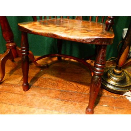 Antiker britischer Windsor Landhaus Stuhl Esche Ulme ca 1850