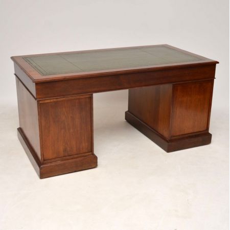 Viktorianischer antiker Nussbaum Schreibtisch britisch ca 1880