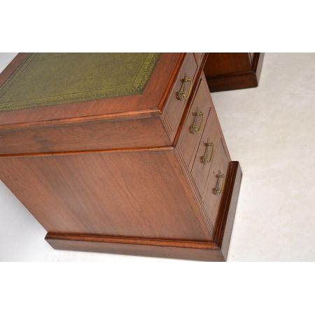 Viktorianischer antiker Nussbaum Schreibtisch britisch ca 1880