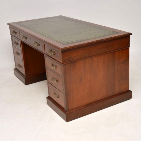 Viktorianischer antiker Nussbaum Schreibtisch britisch ca 1880