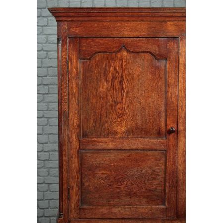 Antiker britischer Eichen Schrank  ca 1820