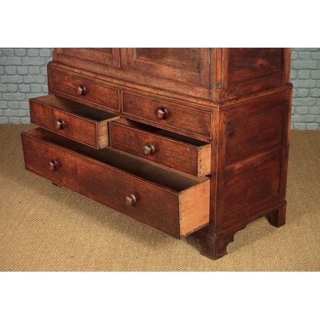 Antiker britischer Eichen Schrank  ca 1820