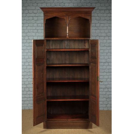 Antiker britischer Arts & Crafts Schrank Eiche ca 1910