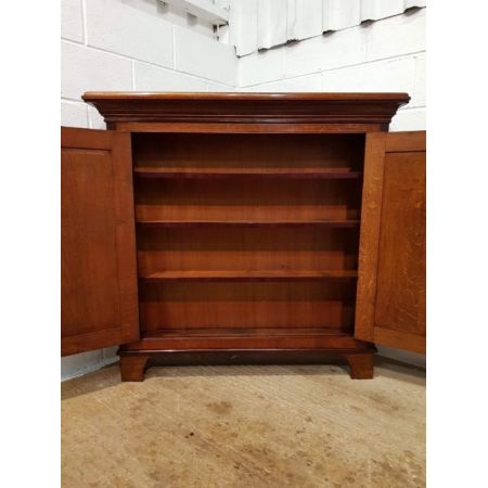 Antiker britischer Mahagoni Kleiderschrank Eiche ca 1780