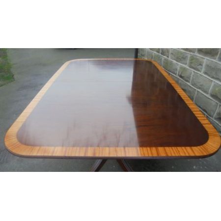 Antiker britischer Mahagoni Esstisch ca 1910