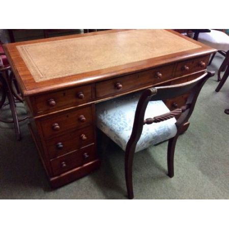 Viktorianischer antiker Mahagoni Schreibtisch englisch  ca 1860