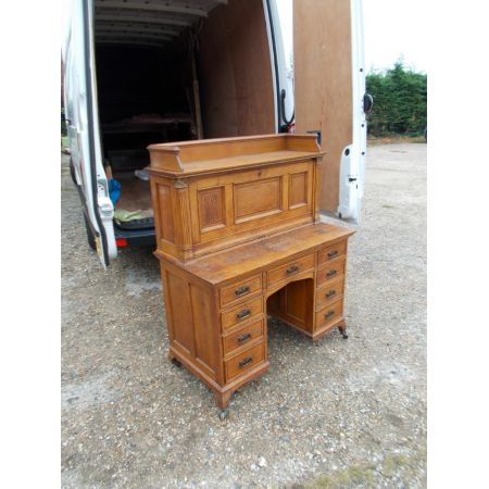 Antiker britischer Eichen Schreibtisch ca 1900