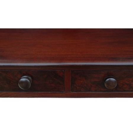 Antiker britischer Mahagoni Schreibtisch ca 1835