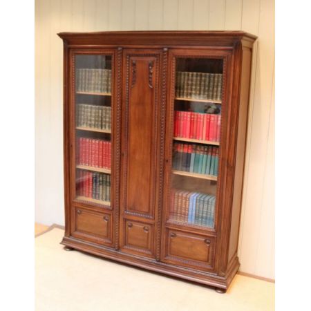 Französisches Nussbaum Bücherregal antik ca 1910