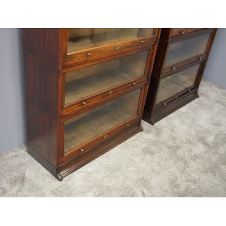 Antike britische Bücherschränke Buche ca 1910