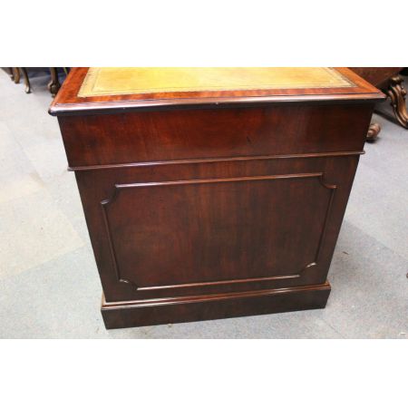 Antiker britischer Mahagoni Schreibtisch ca 1860