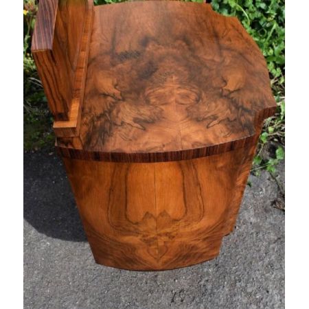 Antike Art Deco Nussbaum Beistelltische Nachtschränke britisch ca 1930