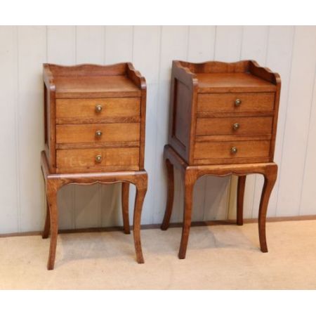 Antike britische Nachtschränke Beistelltische Eiche ca 1930