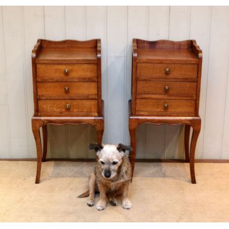 Antike britische Nachtschränke Beistelltische Eiche ca 1930