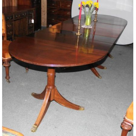 Antiker britischer Mahagoni Esstisch ca 1920