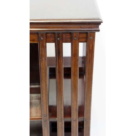 Edwardianisches antikes Revolving Bookcase Nussbaum ca 1890