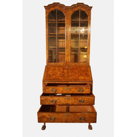 Antiker britischer Nussbaum Bücherschrank Bureau Bookcase ca 1930