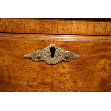 Antiker britischer Nussbaum Bücherschrank Bureau Bookcase ca 1930