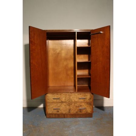 Antiker britischer Art Deco Kleiderschrank Nussbaum ca 1930