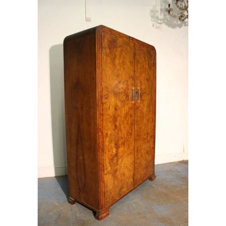 Antiker britischer Art Deco Kleiderschrank Nussbaum ca 1930