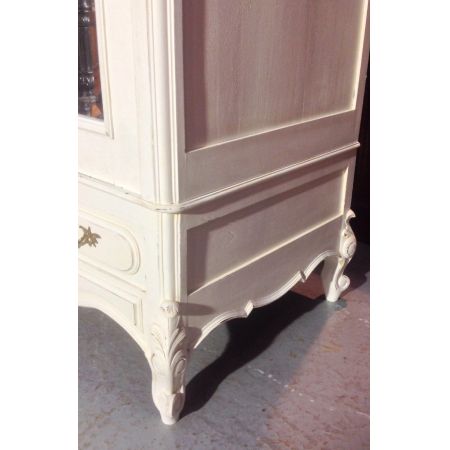 Antiker französischer Kleiderschrank Eiche lackiert ca 1910